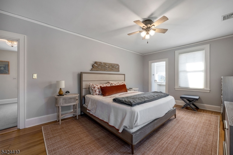 Washingtons Headquarters - Residential