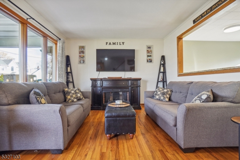 Colonia - Residential