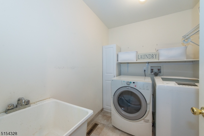 Brae Loch - Residential