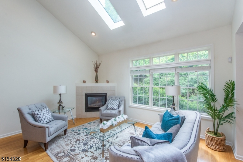 Brae Loch - Residential