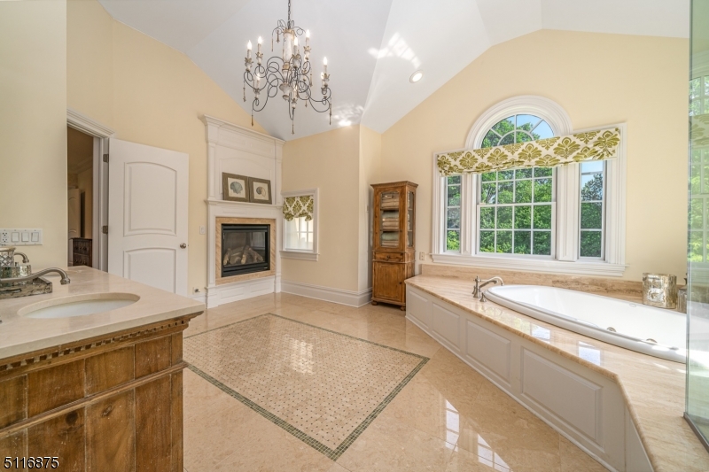 New Vernon - Residential