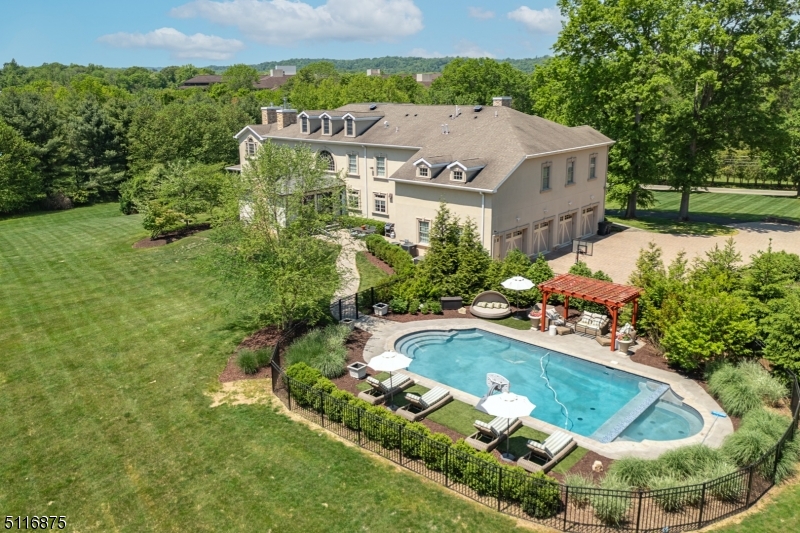 New Vernon - Residential