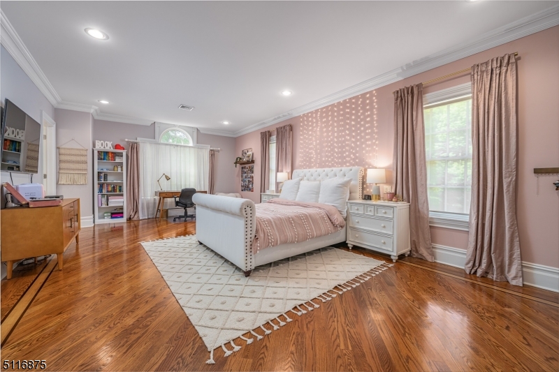 New Vernon - Residential