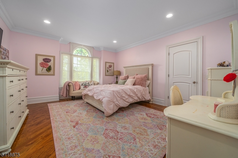 New Vernon - Residential