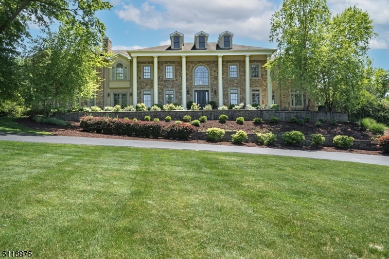 New Vernon - Residential