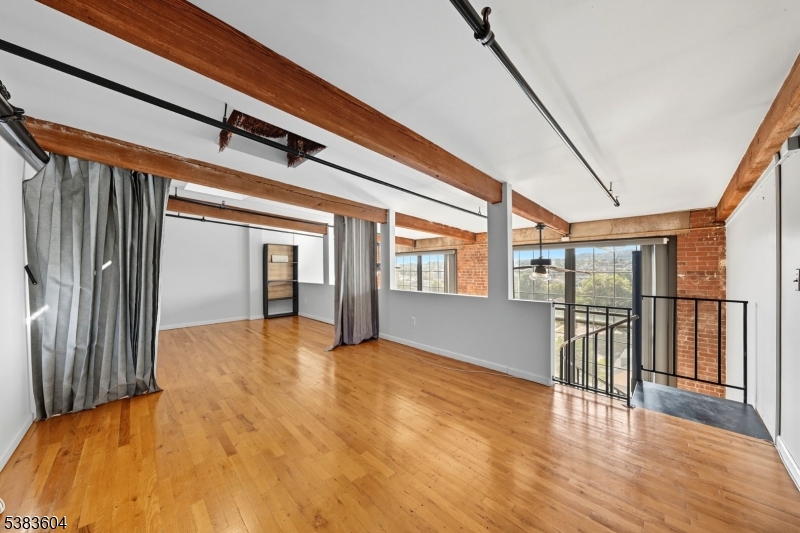 Lakeview - Residential