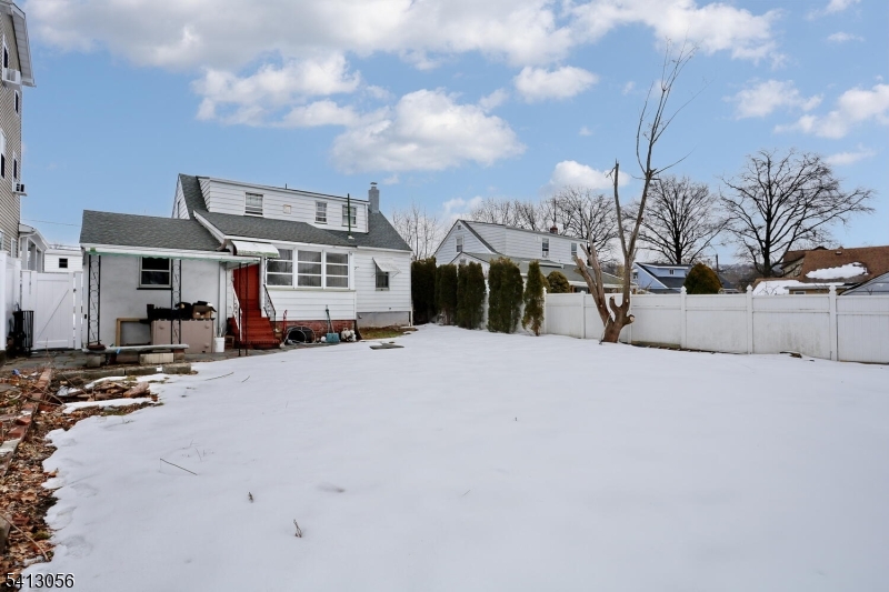 Hillcrest - Residential