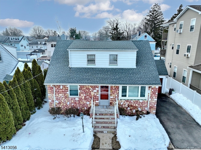 Hillcrest - Residential