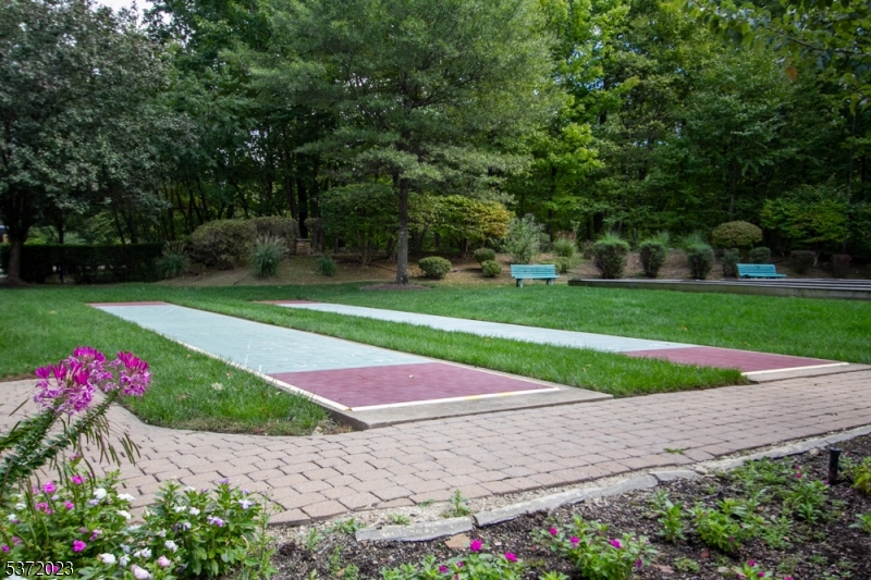 FOX HILLS - Residential