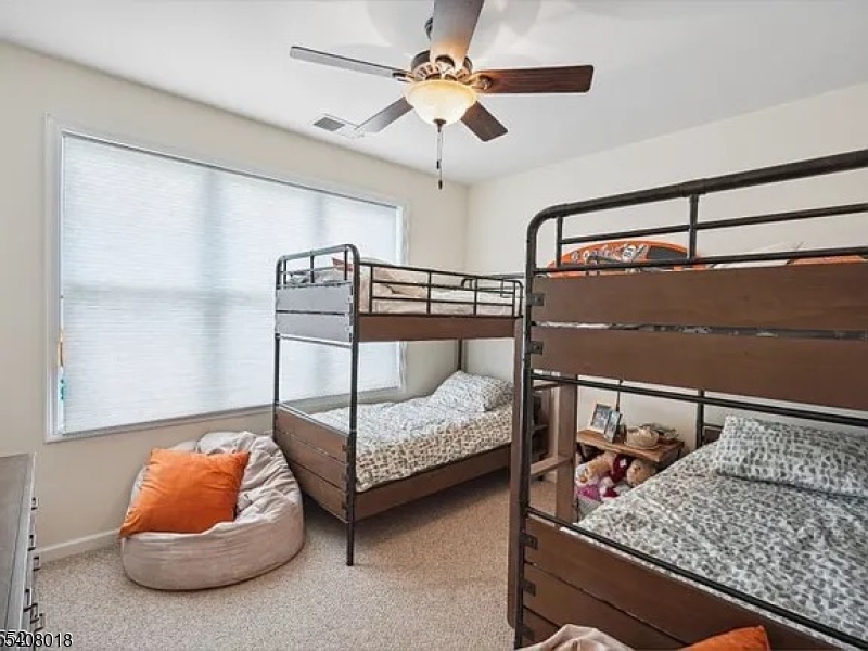 CRYSTAL SPRINGS - Residential