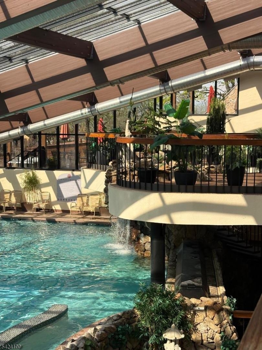 Minerals Hotel - Residential