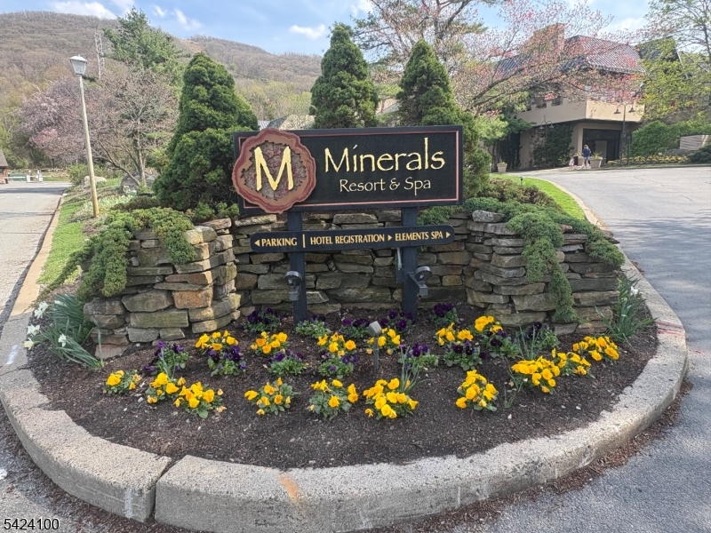 Minerals Hotel - Residential