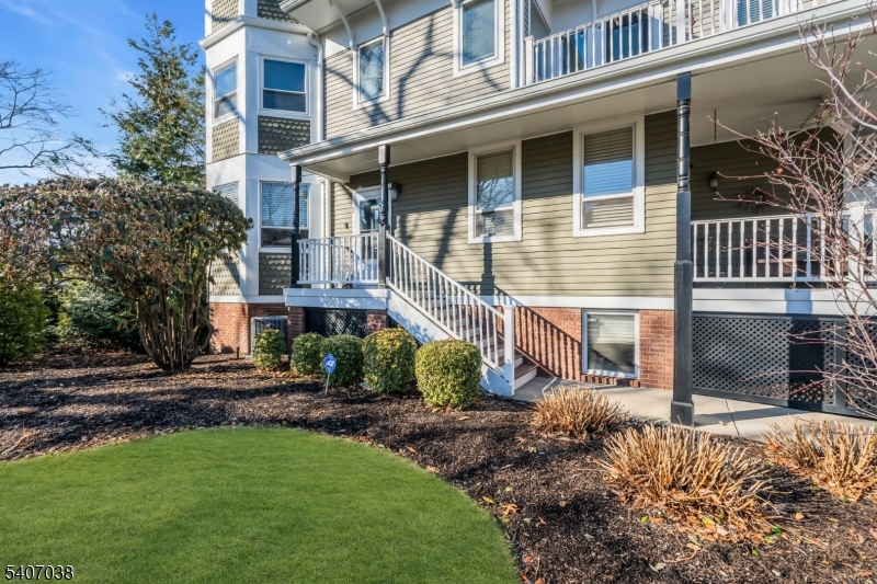 Franklin Corners - Residential