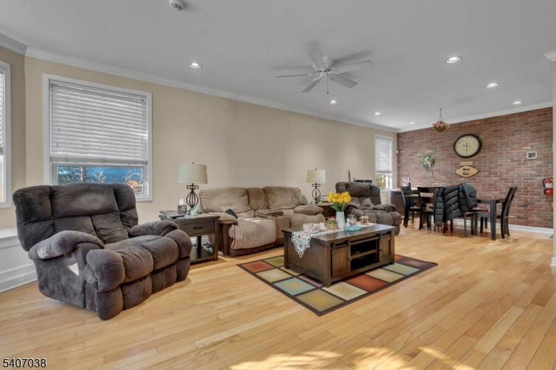 Franklin Corners - Residential