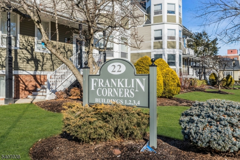 Franklin Corners - Residential