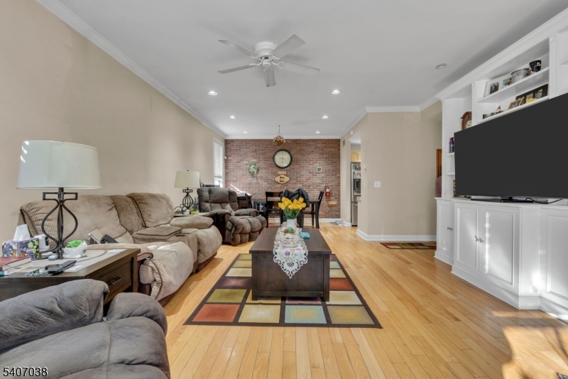 Franklin Corners - Residential