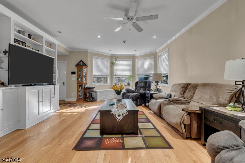 Franklin Corners - Residential