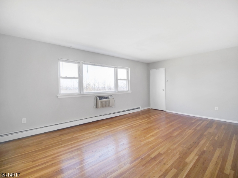 The Mountain Club - Residential Lease