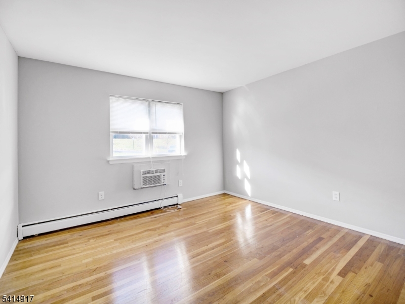 The Mountain Club - Residential Lease