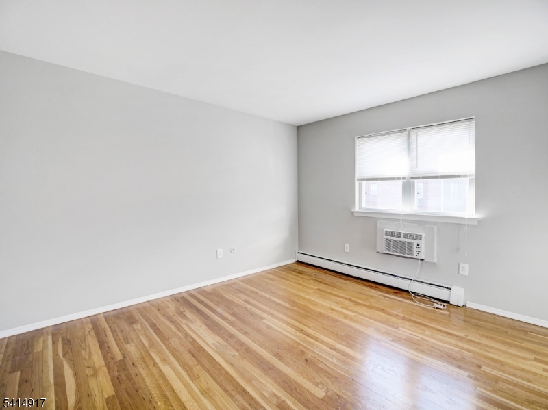 The Mountain Club - Residential Lease