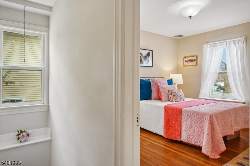 Upper Montclair - Residential