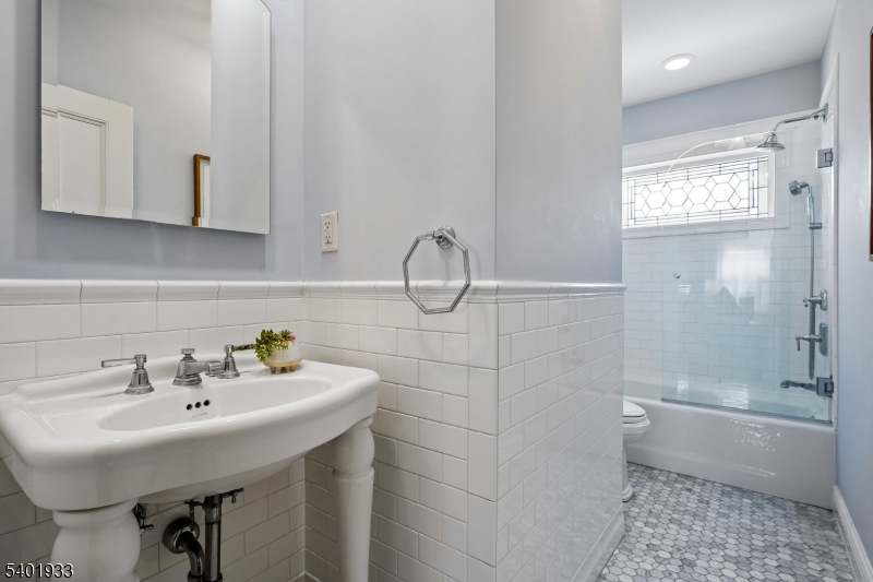 Upper Montclair - Residential