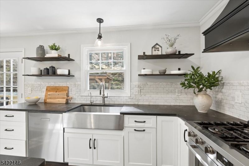 PANTHER VALLEY - Residential