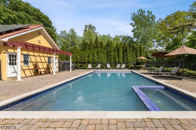 Upper Montclair - Residential