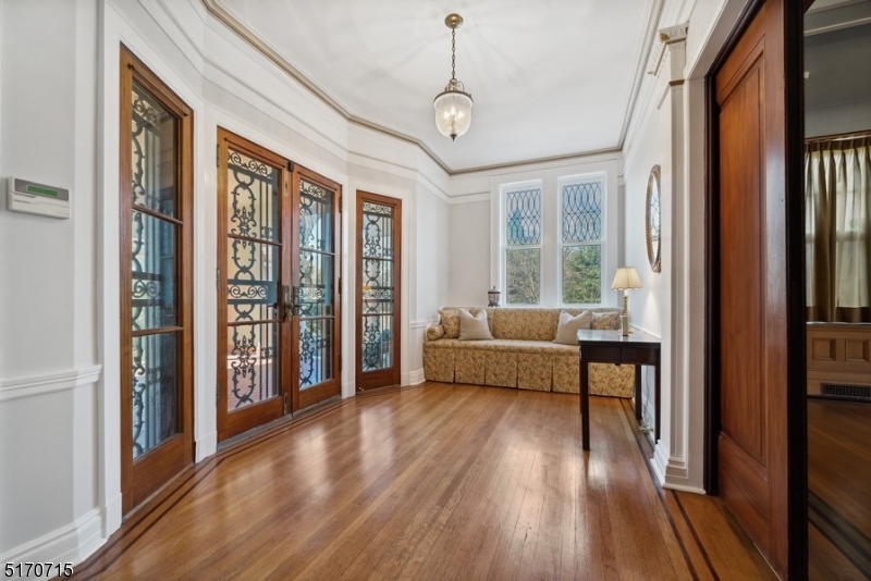 Upper Montclair - Residential