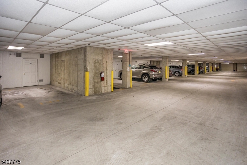 HORIZONS AT MT. ARLINGTON - Residential