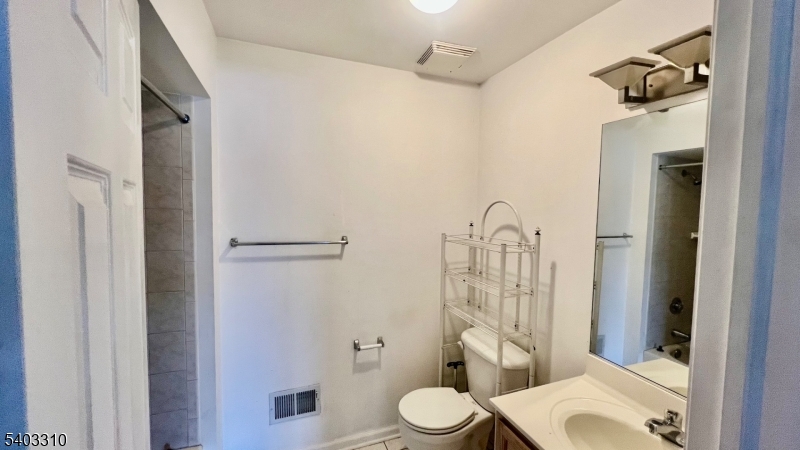 Clove Hill Manor - Residential