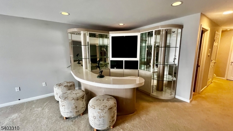 Clove Hill Manor - Residential