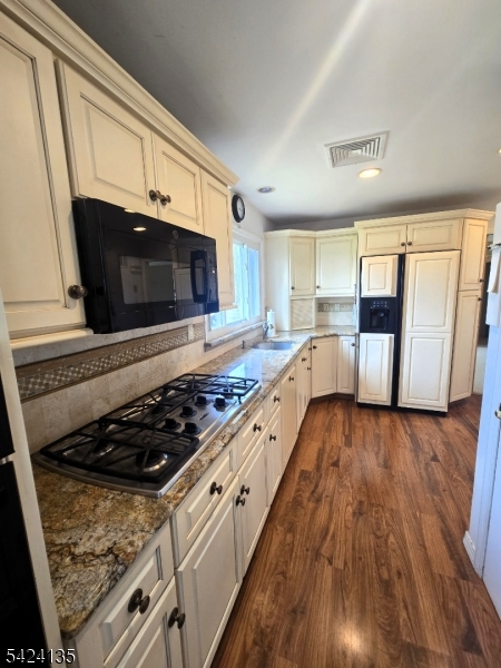 Pine Brook - Residential