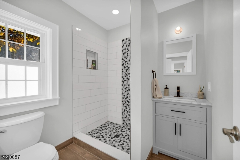 AWOSTING - Residential