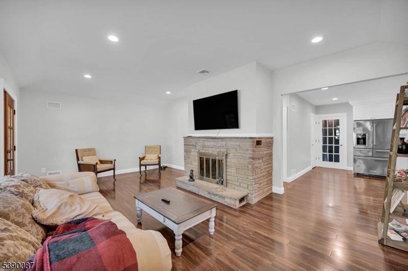 AWOSTING - Residential