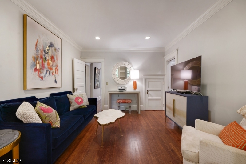 Hill Section - Residential