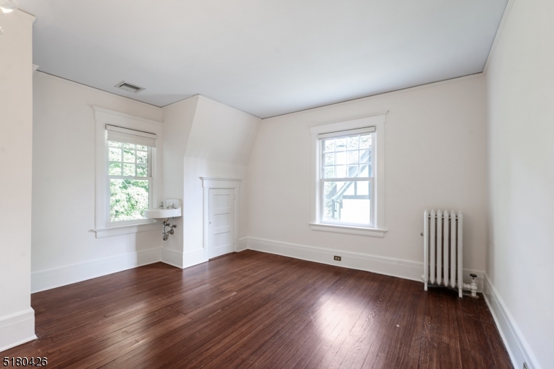 Hill Section - Residential