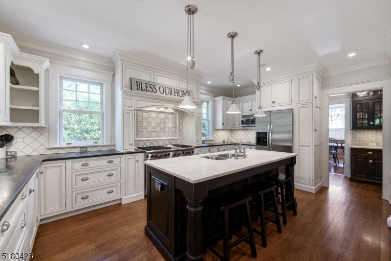 Hill Section - Residential