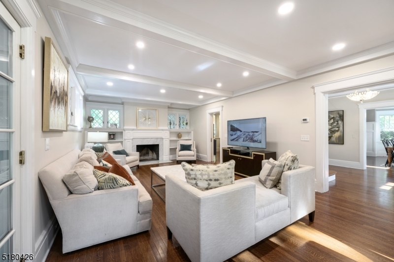 Hill Section - Residential