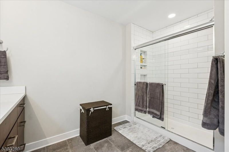 Montgomery Crossing - Residential