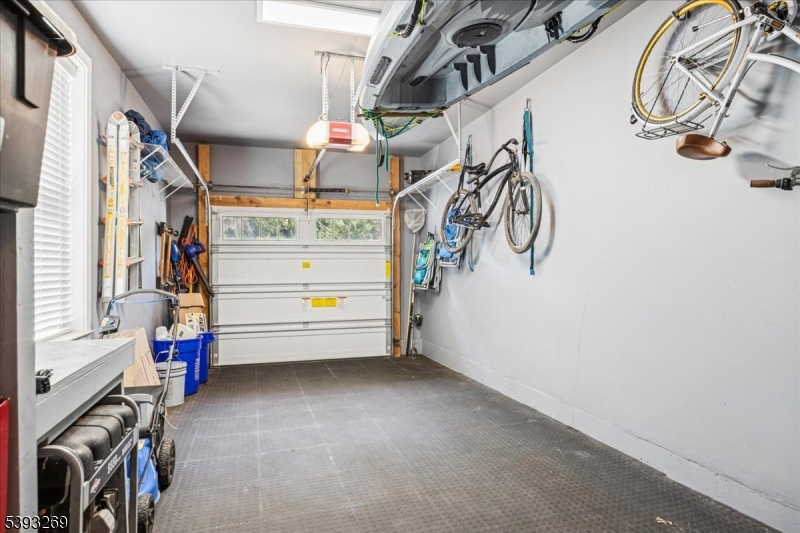 Montgomery Crossing - Residential