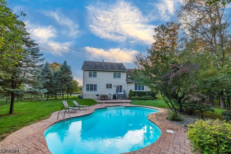 The Woods At Long Valley - Residential