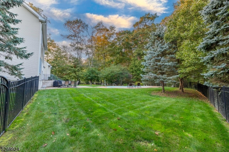 The Woods At Long Valley - Residential