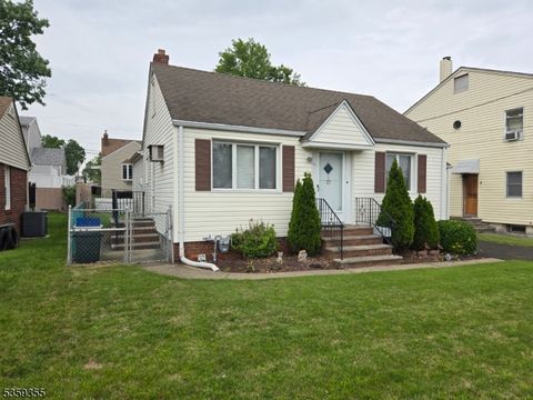 131 Palsa Ave, Elmwood Park Boro, NJ 07407 - MLS#: 3964245