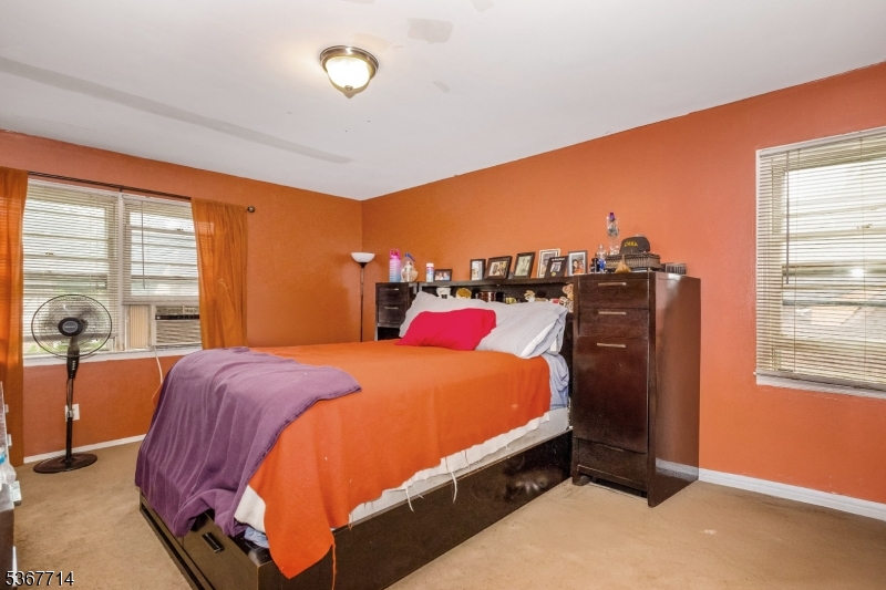 City Of Orange Twp., New Jersey 07050, United States, 3 Bedrooms Bedrooms, ,4 BathroomsBathrooms,Residential,Pending,204163