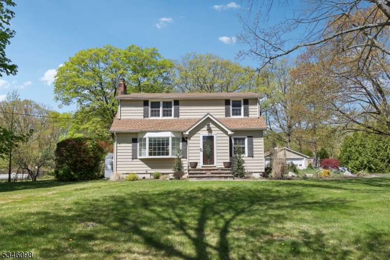 957 Green Pond Rd