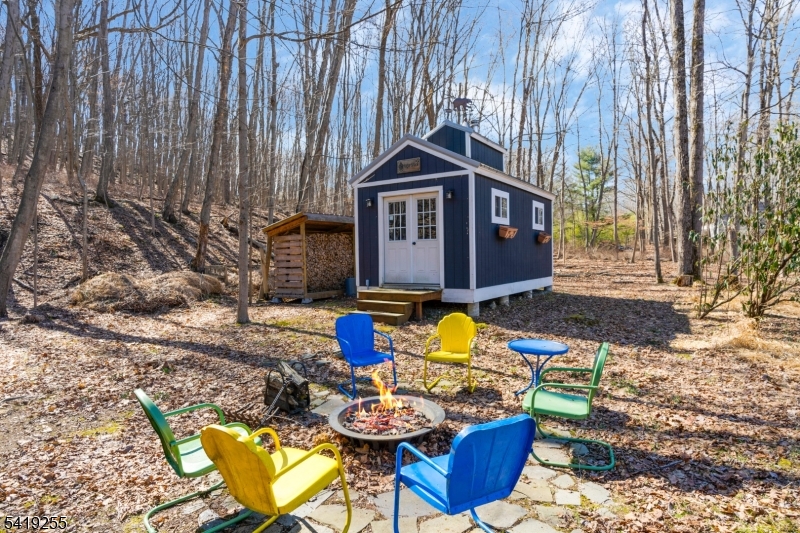 Mountainsville - Residential