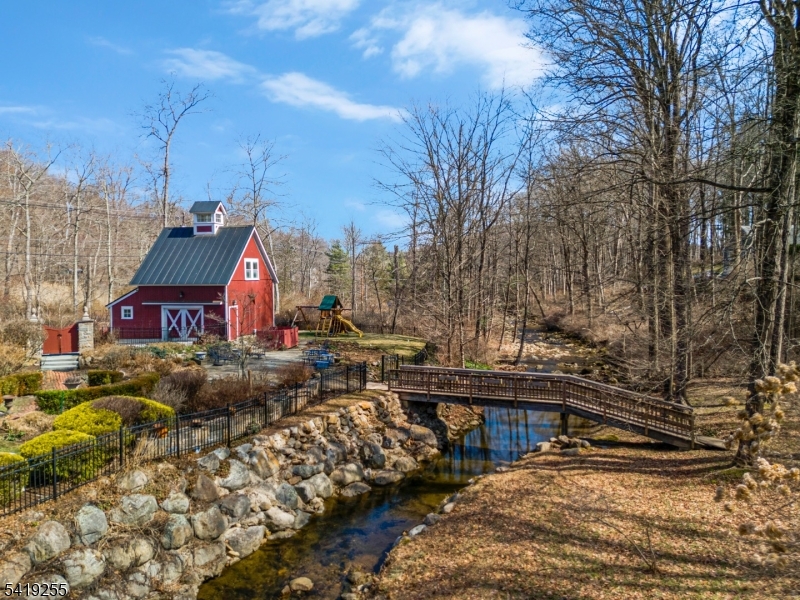 Mountainsville - Residential