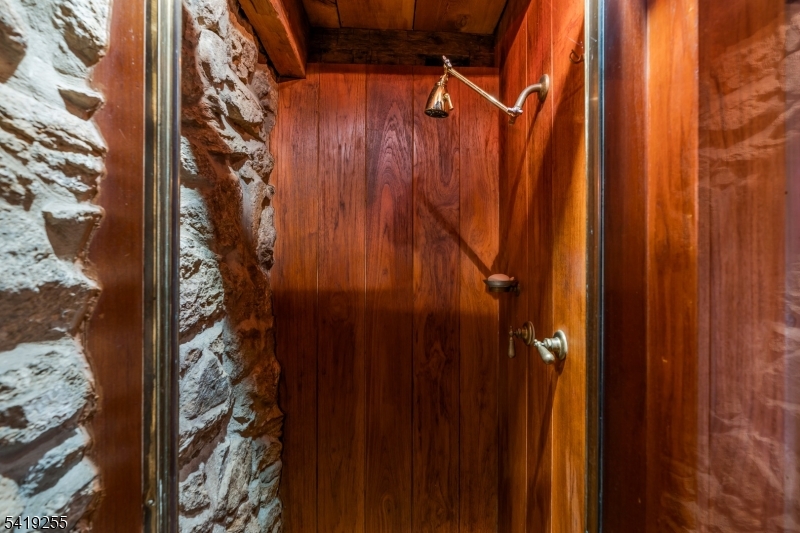 Mountainsville - Residential