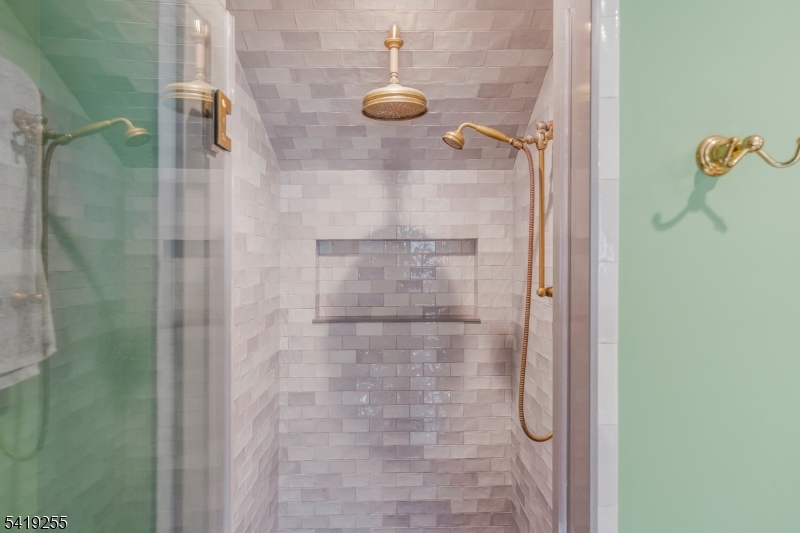 Mountainsville - Residential